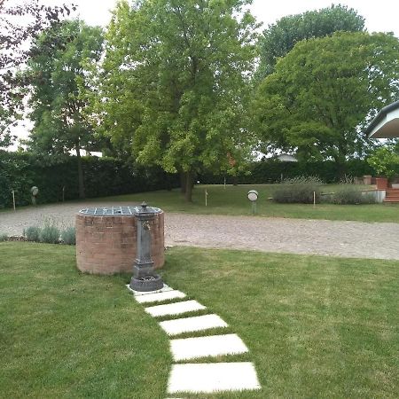 Le Mandragole B&B ロンカーデ エクステリア 写真