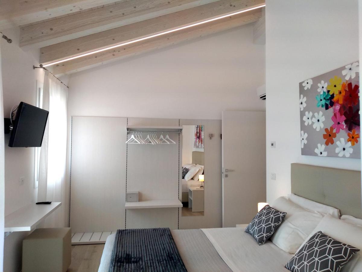 Le Mandragole B&B ロンカーデ エクステリア 写真